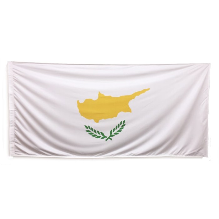 Cyprus Flag 1800mm x 900mm (Knitted)