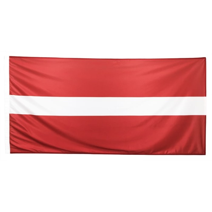 Latvia Flag 1800mm x 900MM (Knitted)